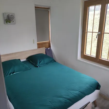 La Cour Du Manoir * Heuland